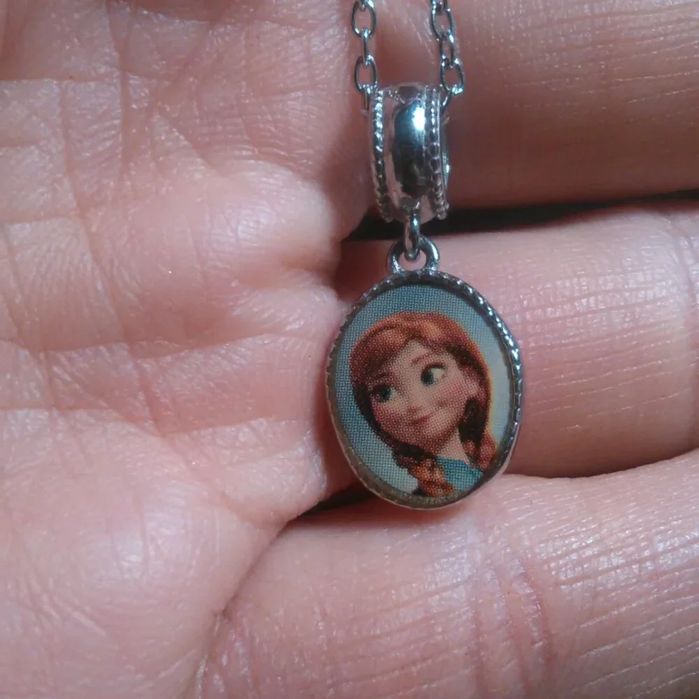 Disney Frozen Princess Anna and Elsa Stainless Steel Pendant Necklace + Keychain